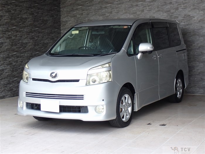 2008 Toyota Voxy