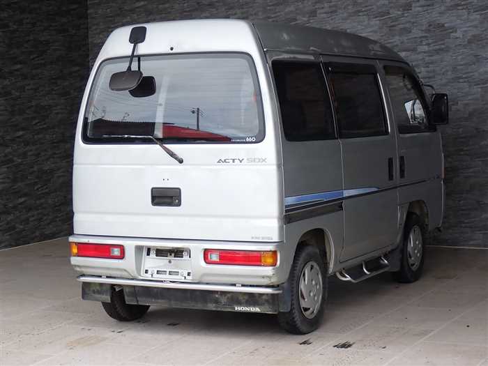 Honda Street 1994 photo 5