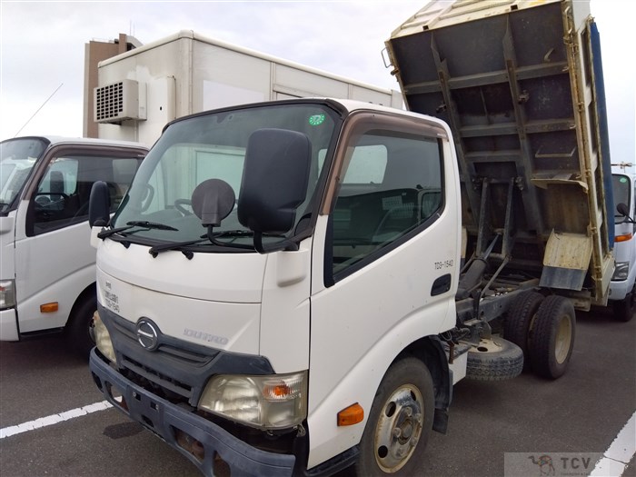 2012 Hino Dutro