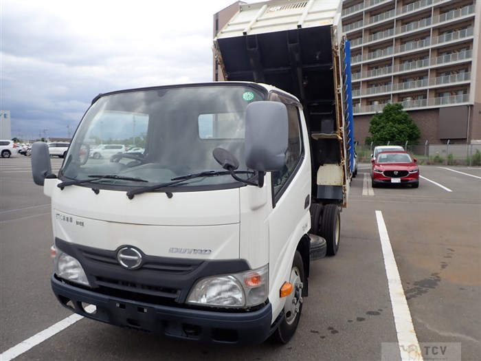 2012 Isuzu Elf Truck