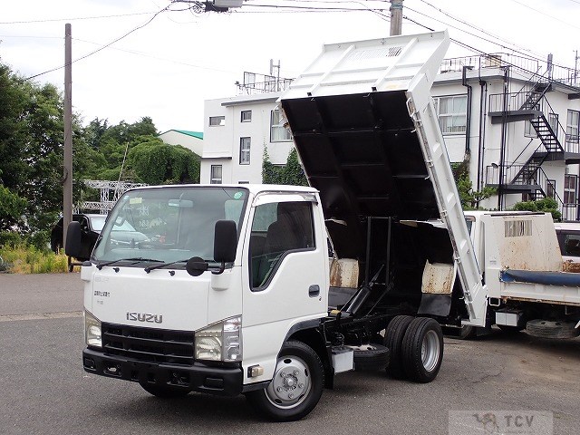 2010 Isuzu Elf Truck