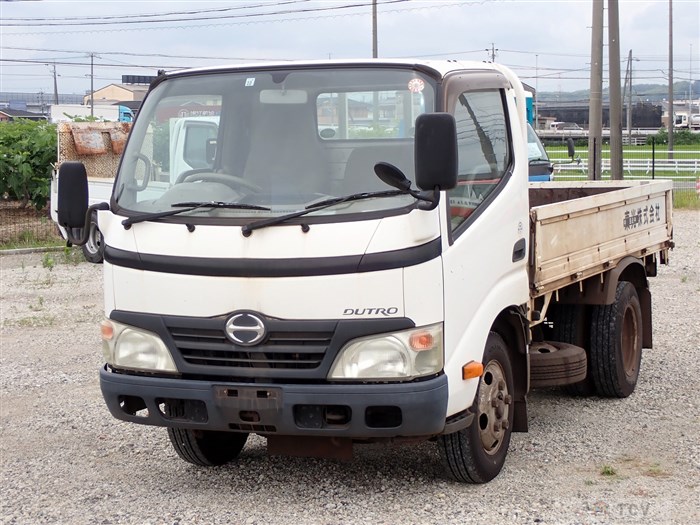 2009 Hino Dutro