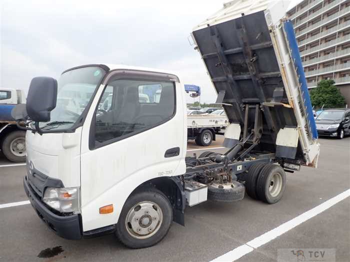 2014 Hino Dutro