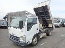 2012 Isuzu Elf Truck