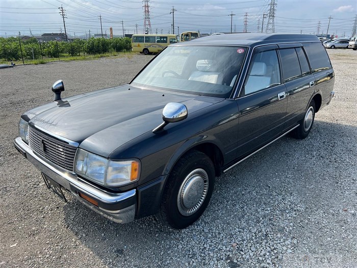 1995 Toyota Crown Van