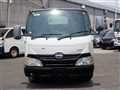 2013 Hino Dutro