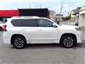 2023 Toyota Land Cruiser Prado