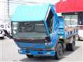 2000 Mitsubishi Canter