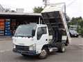 2011 Isuzu Elf