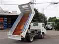 2011 Isuzu Elf