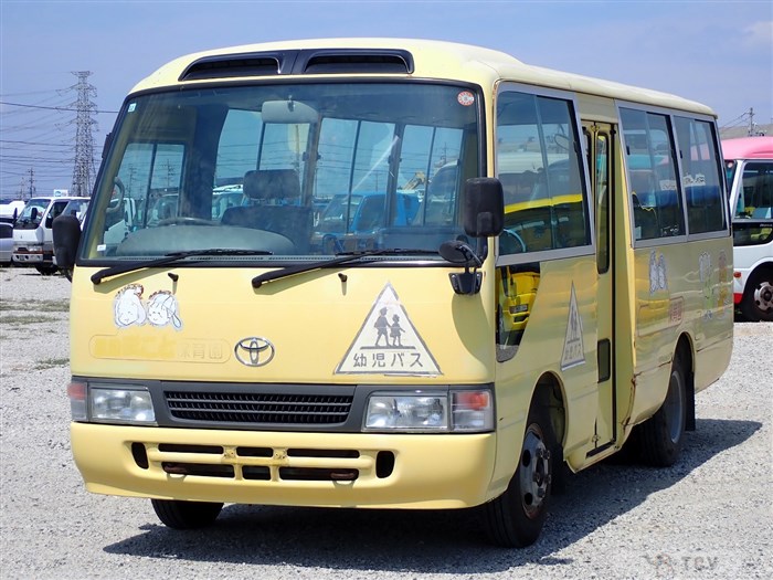 2003 Toyota Coaster