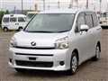 2011 Toyota Voxy