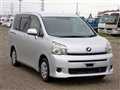 2011 Toyota Voxy
