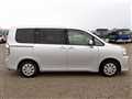 2011 Toyota Voxy