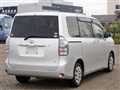 2011 Toyota Voxy