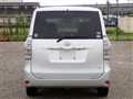 2011 Toyota Voxy
