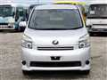 2007 Toyota Voxy