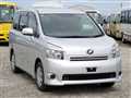 2007 Toyota Voxy