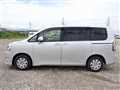 2007 Toyota Voxy