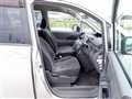 2007 Toyota Voxy