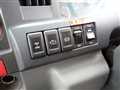 2013 Isuzu Elf Truck