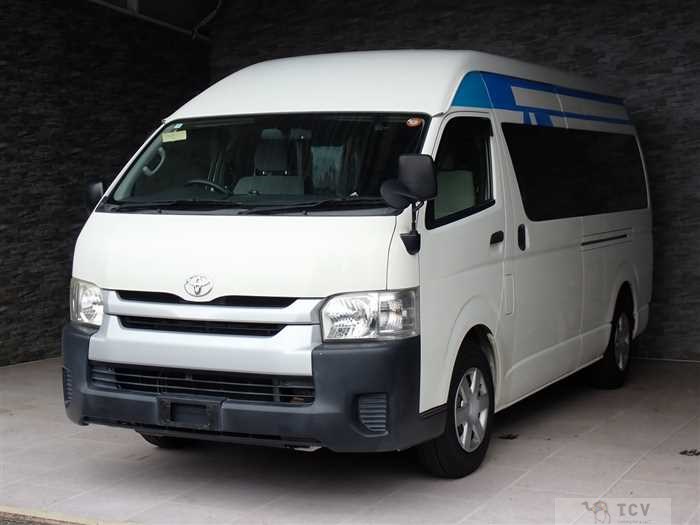2016 Toyota Hiace Commuter