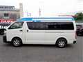 2016 Toyota Hiace Commuter