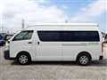 2009 Toyota Hiace Commuter