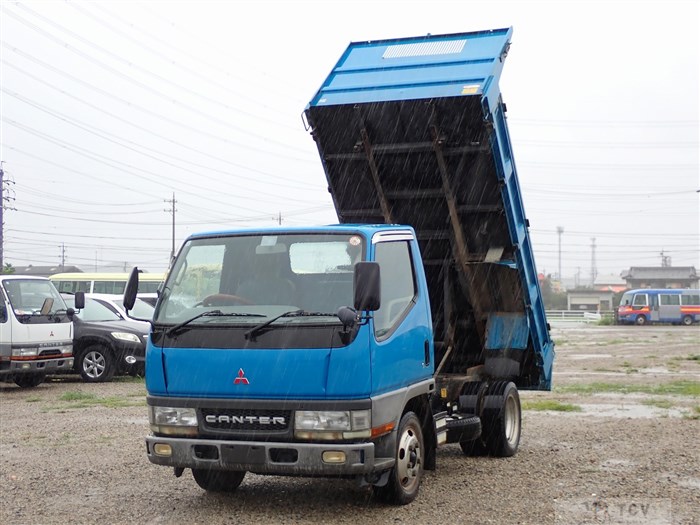 2002 Mitsubishi Canter