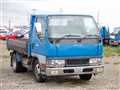 2000 Mitsubishi Canter