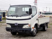 2010 Hino Dutro