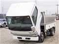 2003 Mitsubishi Canter