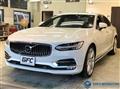 2017 Volvo S90