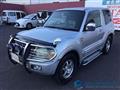2002 Mitsubishi Pajero