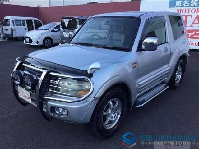 2002 Mitsubishi Pajero