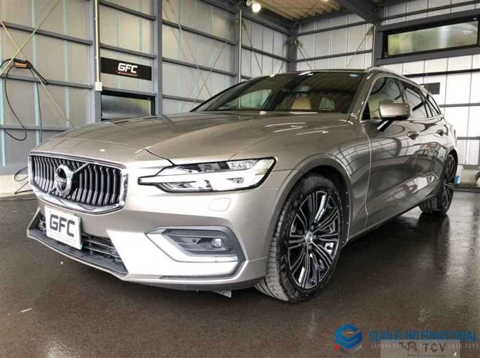 2018 Volvo V60