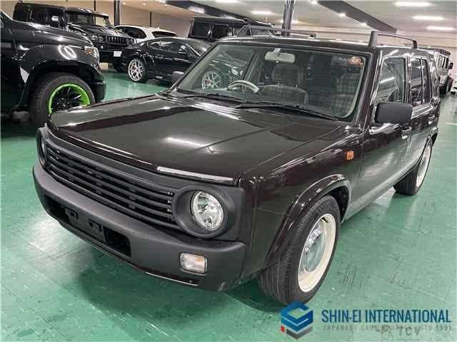 1995 Nissan Rasheen