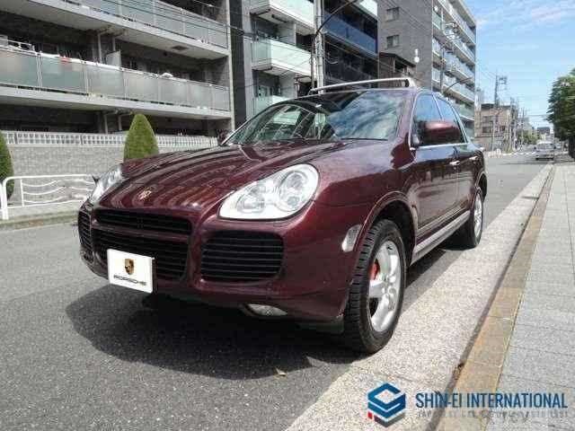 2004 Porsche Cayenne