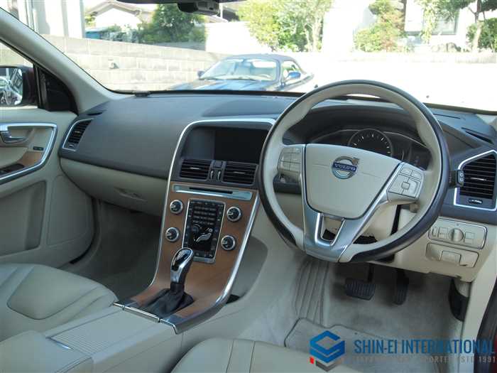 Volvo Xc60 2017 photo 3