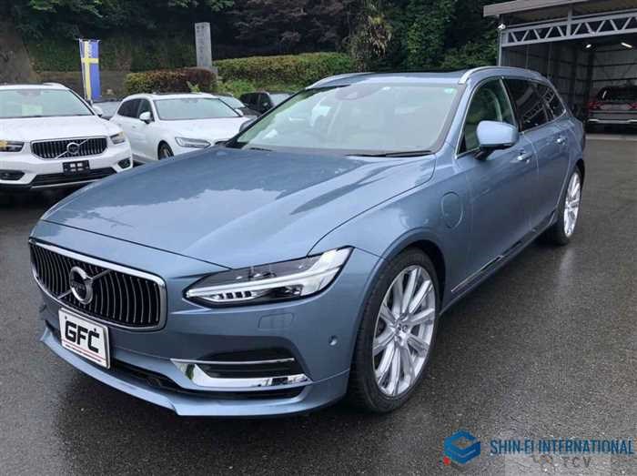 2018 Volvo V90