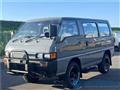 1988 Mitsubishi Delica Starwagon