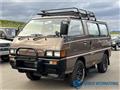 1990 Mitsubishi Delica Starwagon