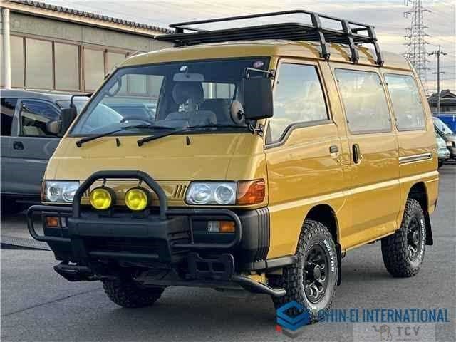 1996 Mitsubishi Delica Starwagon
