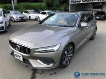 2022 Volvo V60