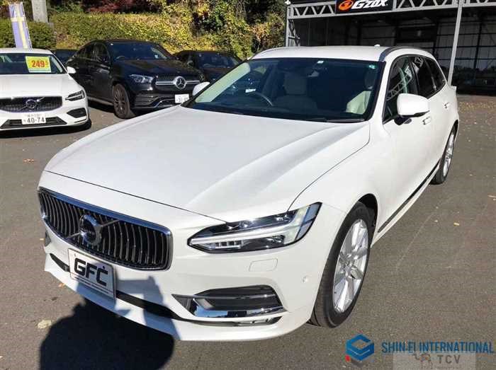 2020 Volvo V90