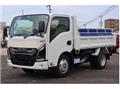 2023 Isuzu Elf