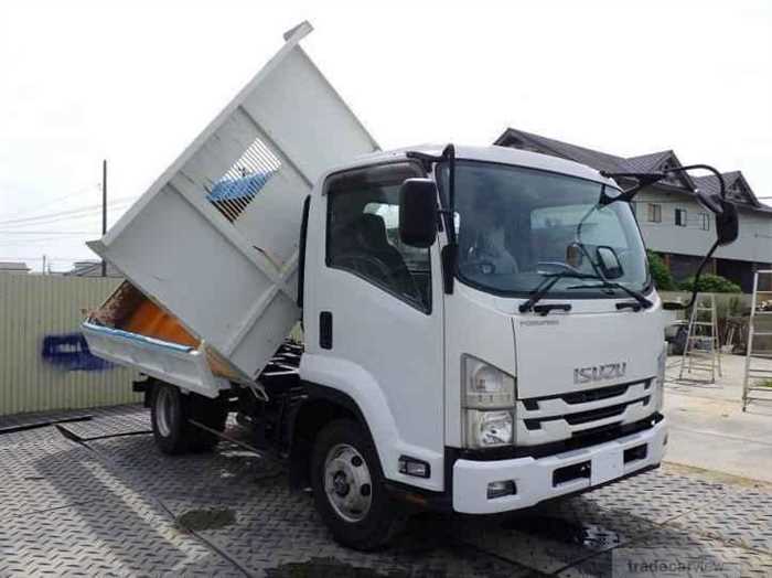 2018 Isuzu FORWARD