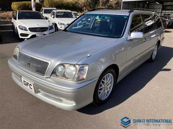 2004 Toyota Crown Estate