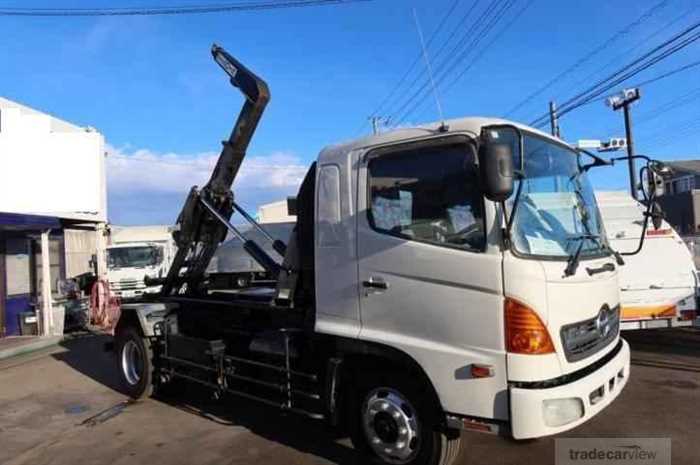 2003 Hino Ranger