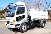 2001 Mitsubishi Fighter